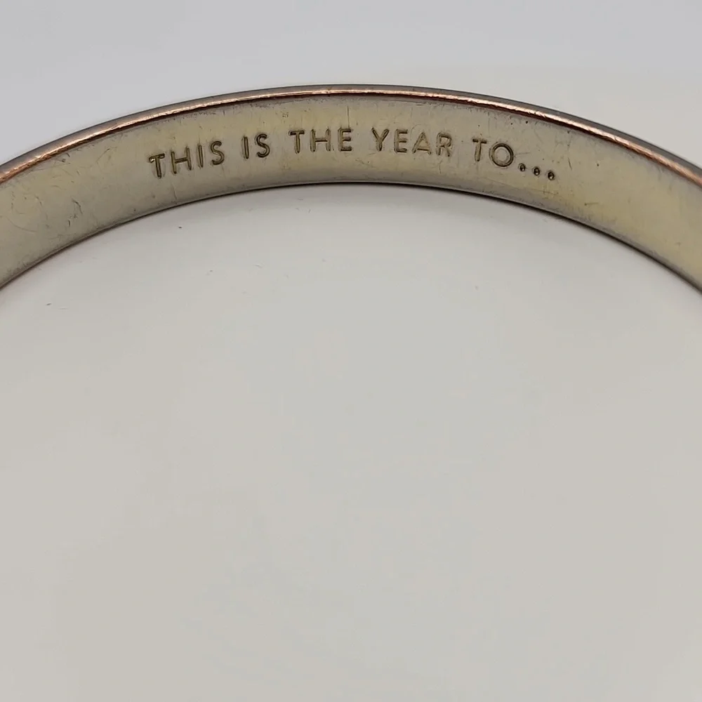 Kate Spade Approx 9 Inch Silver‎ Tone Bangle Bracelet "This Is The Year To..." - Picture 6 of 8